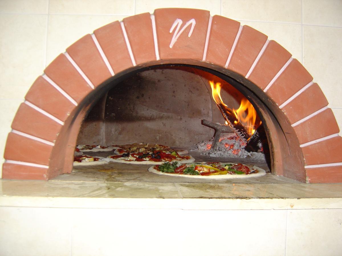 Gasthof Pizzeria Unterwirt Collepietra  Exterior foto